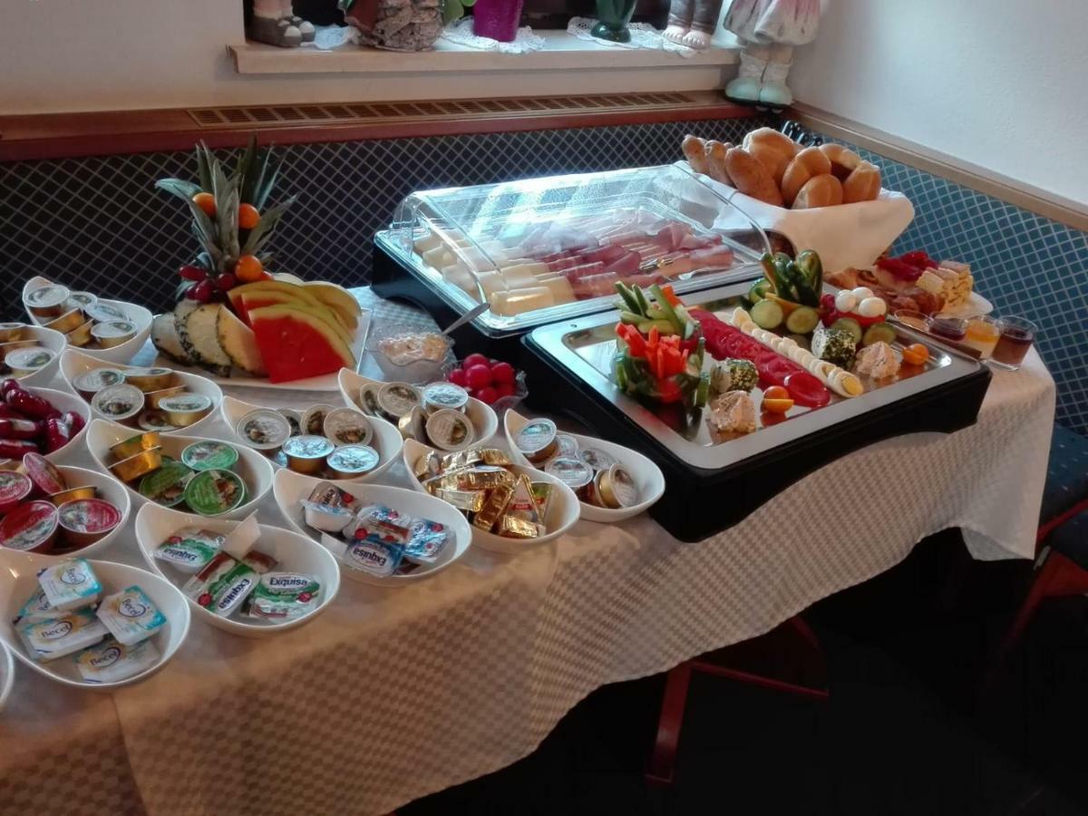 Gaestehaus Cafe Andrea เคอฟลัค ภายนอก รูปภาพ